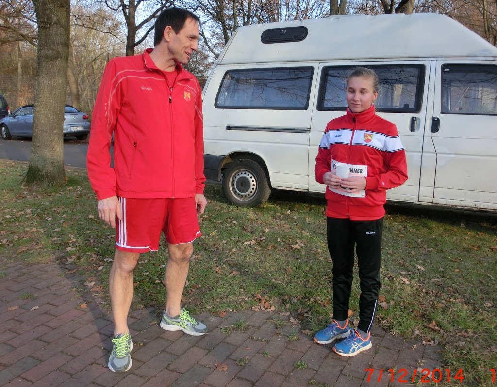 Michael ist gerade in Mühlenberg eingetroffen und Leonie hat ihren Lauf schon erfolgreich beendet.